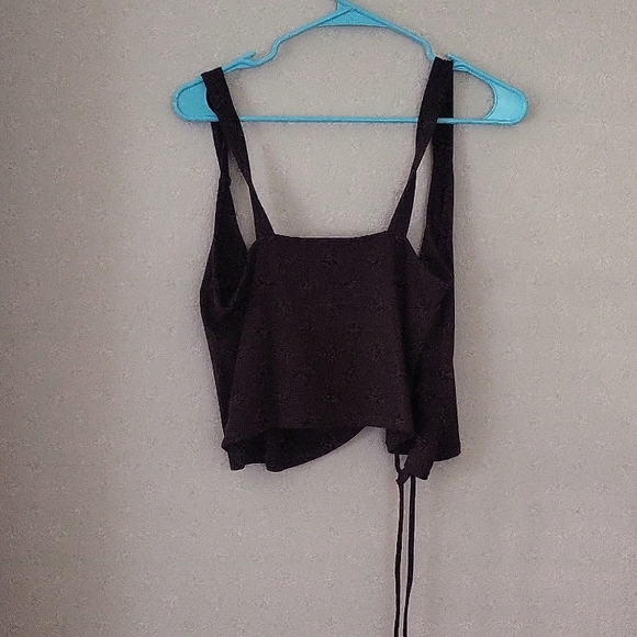Small American Eagle Wrap Crop Top Tank Top - Picture 2 of 3